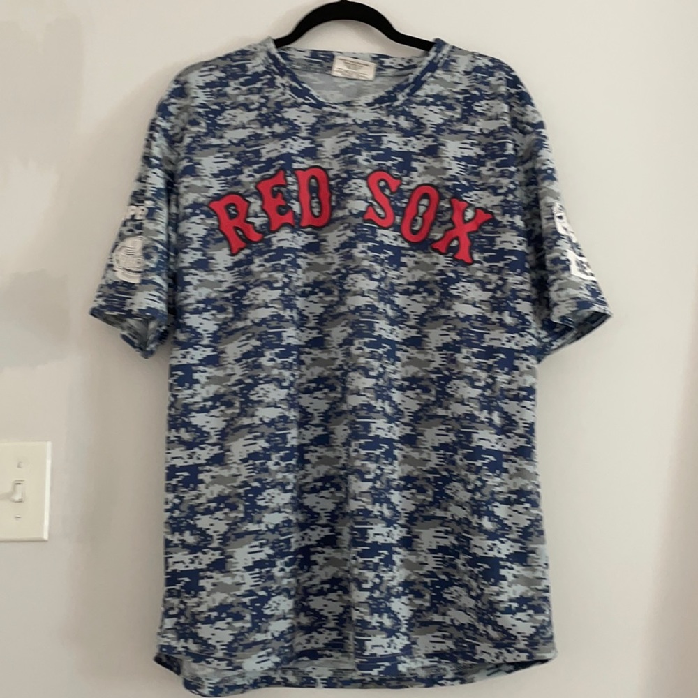 Red Sox shirt